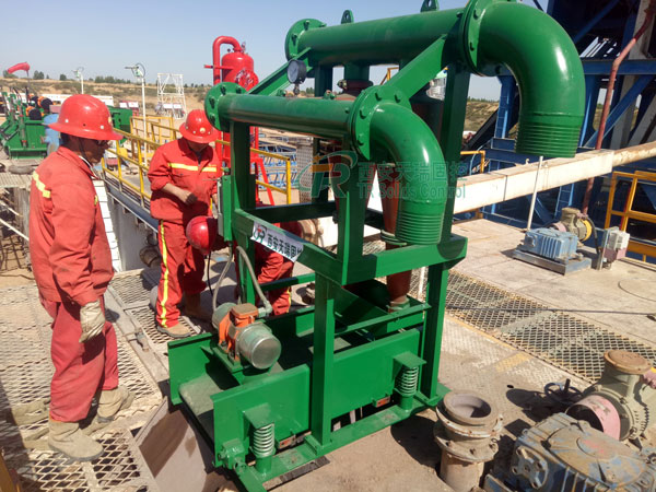 除砂器应用现场-旋流除砂器设备生产