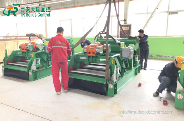 泥浆振动筛发货前检查现场